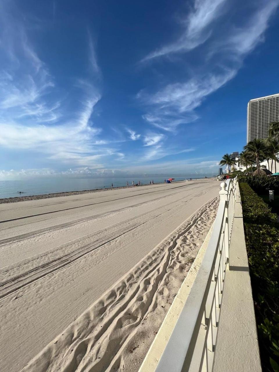 Miami Hollywood Great Two Bedroom Apartment With Channel View 006-22Bvic Bagian luar foto